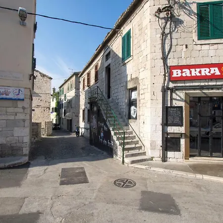 L&a Διαμέρισμα