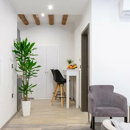 Apartman L&a Split