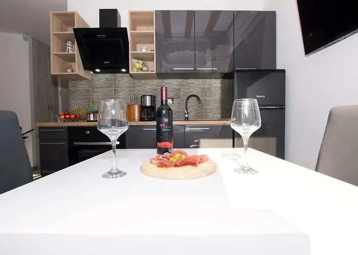 L&a Διαμέρισμα