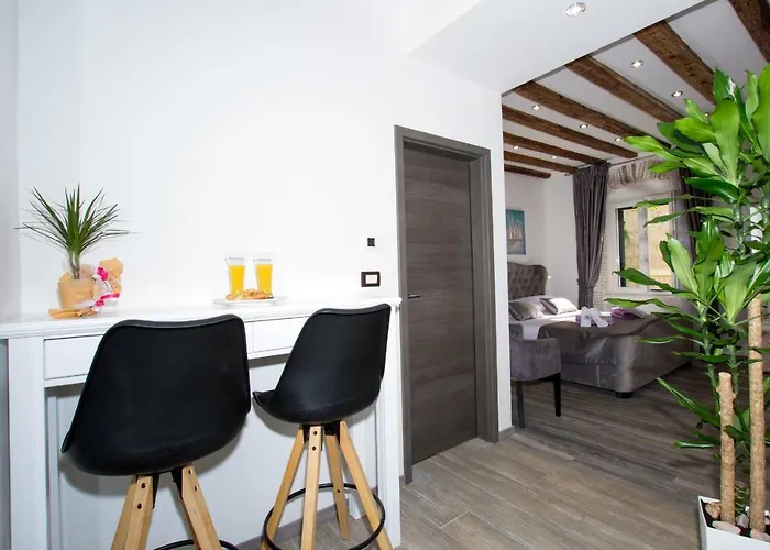 L&a Διαμέρισμα